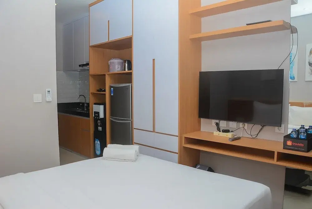 Cozy And Best Studio At Ciputra World 2 Apartment