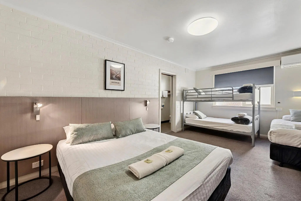 Batman Fawkner Inn