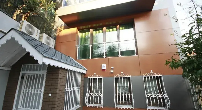 Villa Redstone