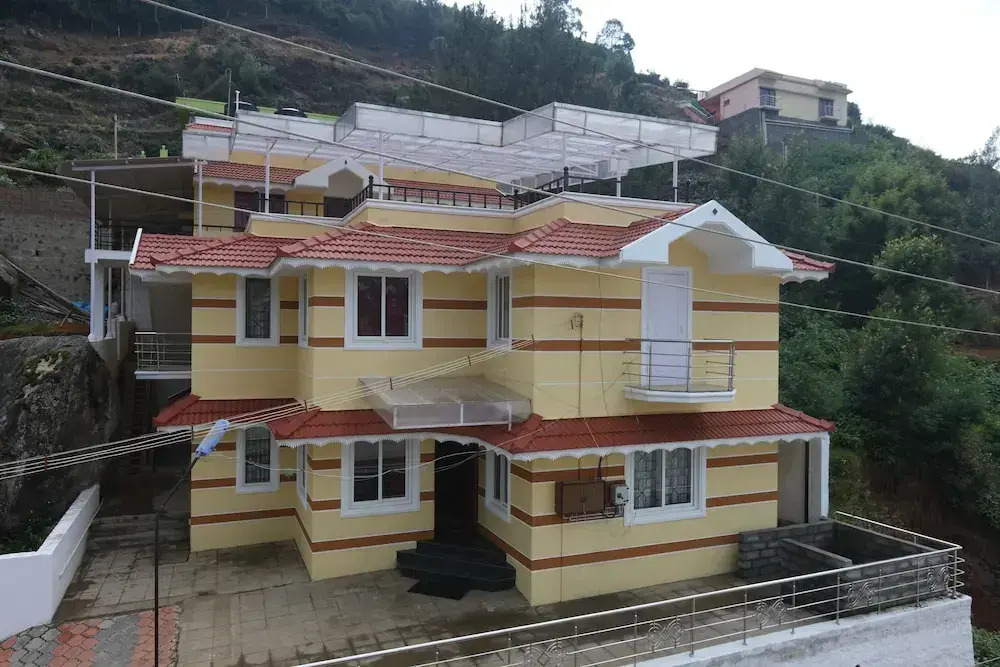 OYO 8707 Home Stay Bliss Residency