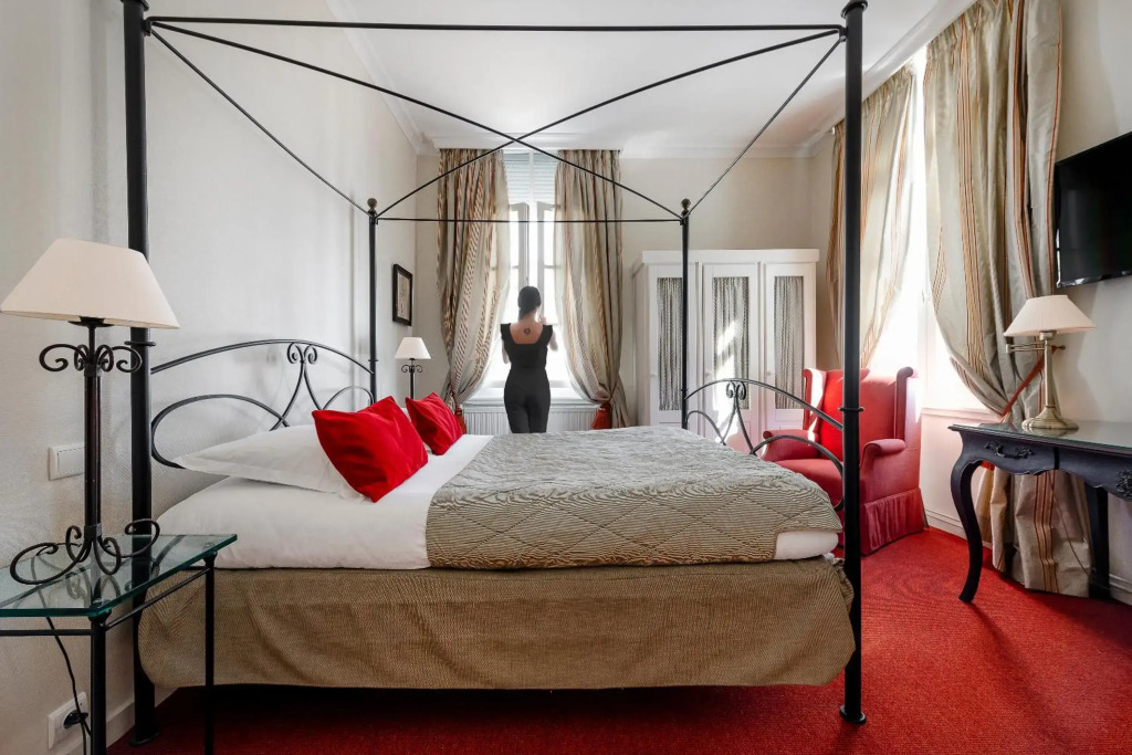 LUnivers Arras by Elema Hotels ex Hôtel de lUnivers Arras