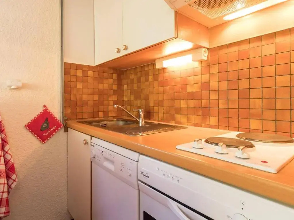 Appartement Serre Chevalier, 1 pièce, 4 personnes - FR-1-330F-94