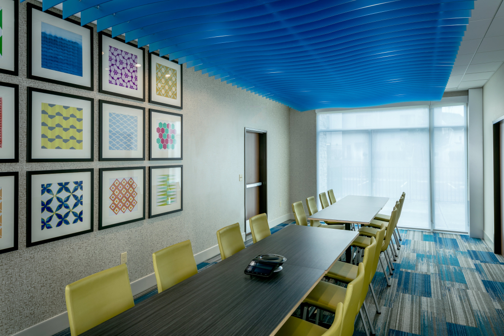 Holiday Inn Express & Suites - Bend South by IHG
