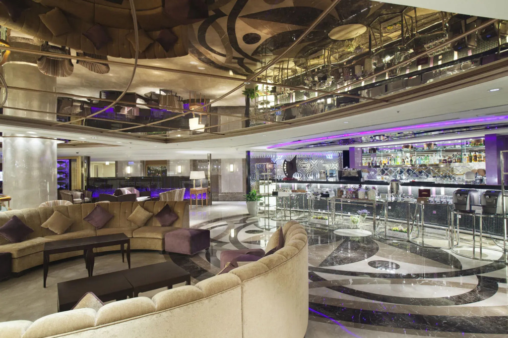 E-Da Royal Hotel