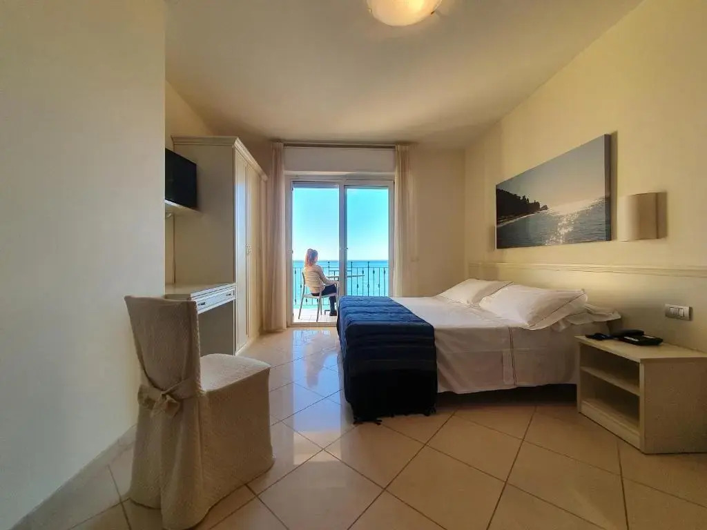 Lido Resort
