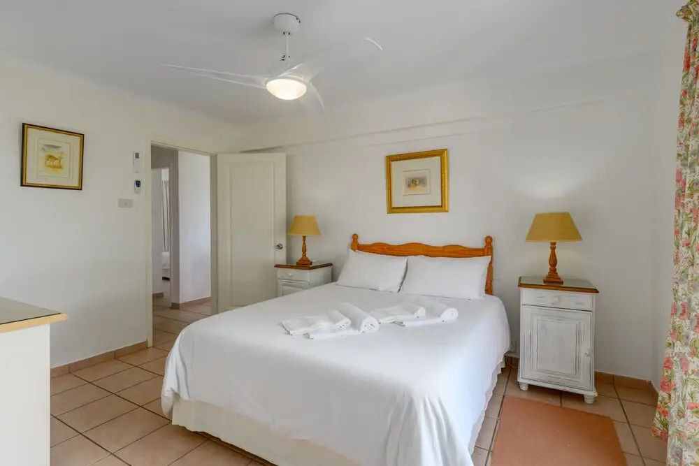 San Lameer Villa Rentals  Four Bedroom Superior 1930