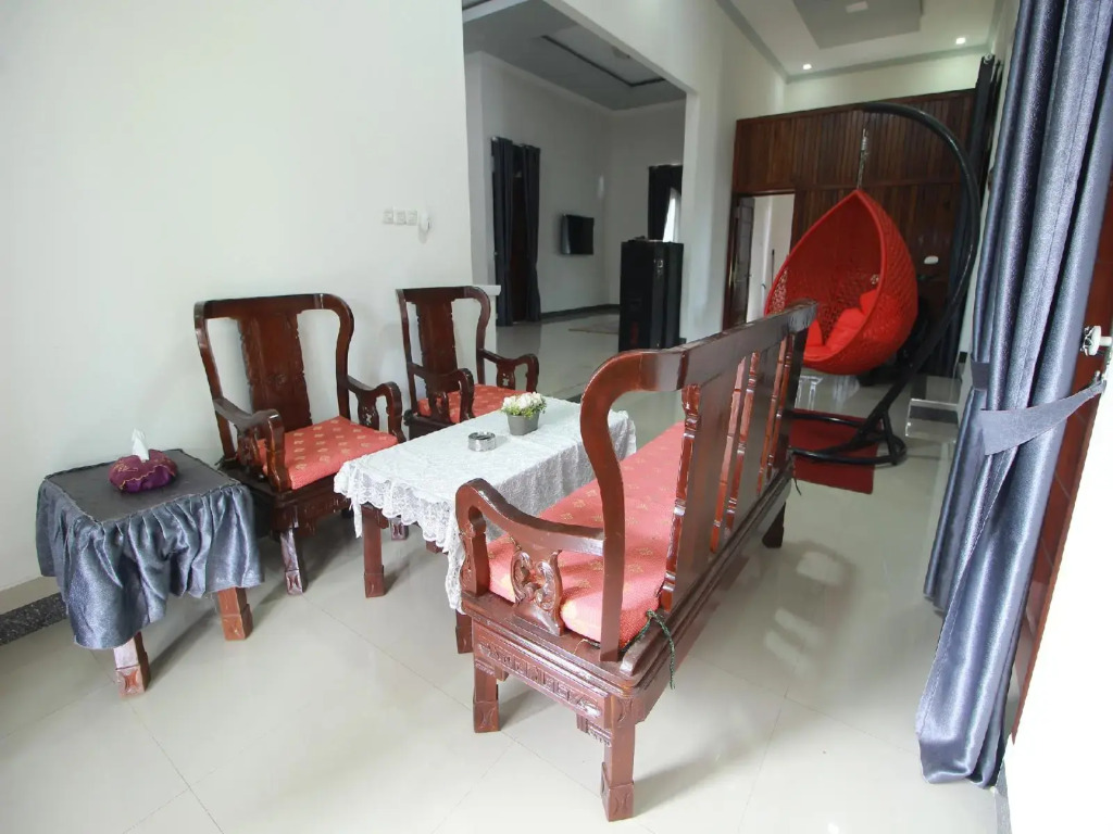 Super Oyo 2400 Maleo Exclusive Residence
