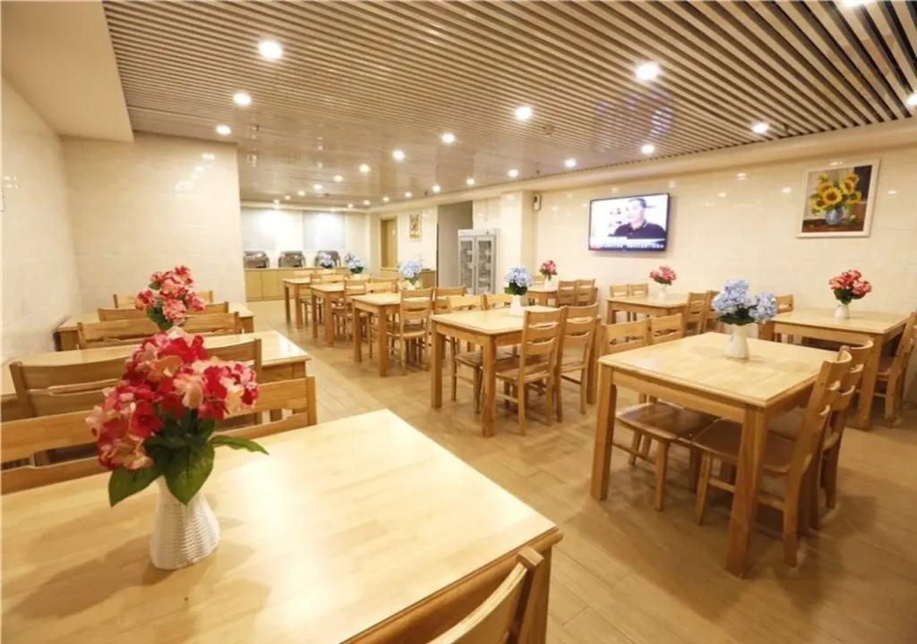 GreenTree Inn Beijing Chaoyang District Maquanying Subway Station Express Hotel