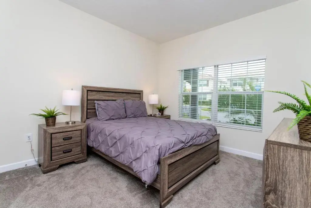 Gorgeous Decor 4 Bd w Pool Close to Disney 4820