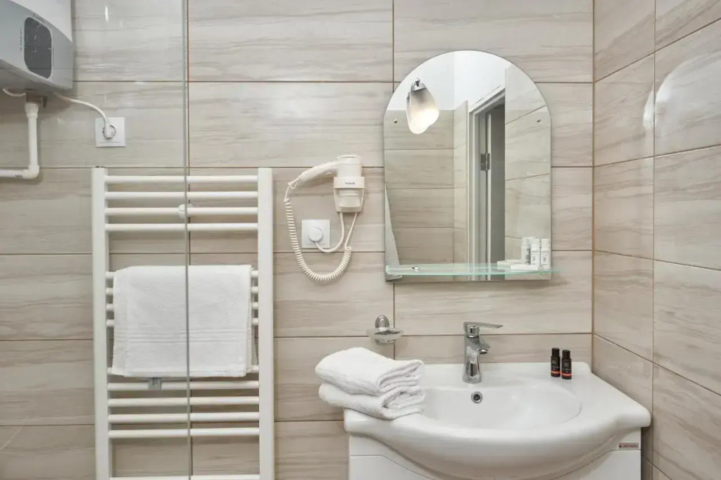 CONFORT HOUSE PLUS