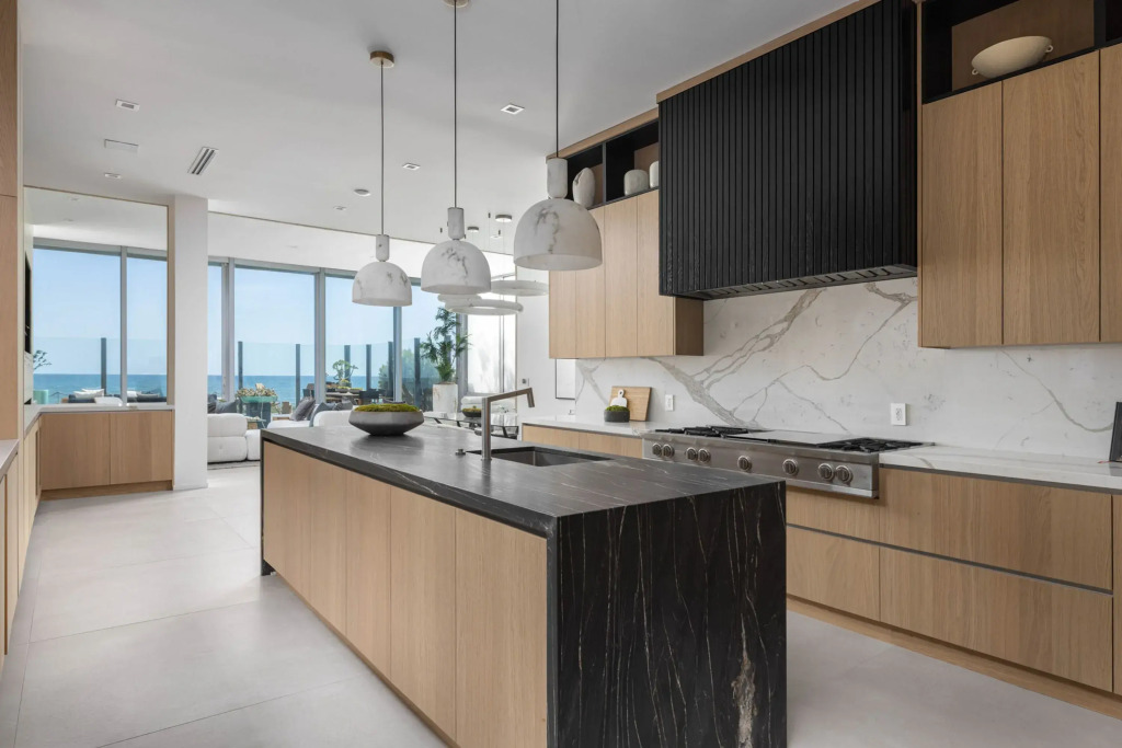 Villa B Modern in Malibu, Malibu