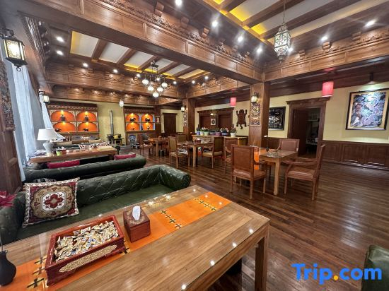Kangding Tagong Town Dongzanling Boutique Homestay