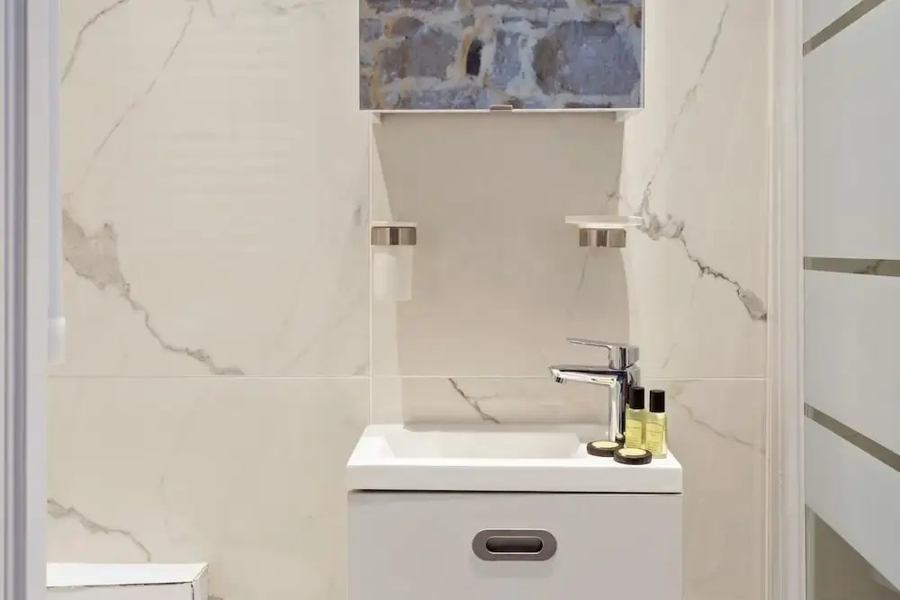 New and Functional Apartment in the Heart of Paris