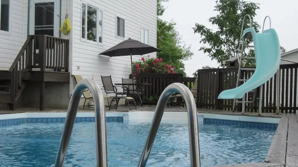 Bells and Whistles Family Inn