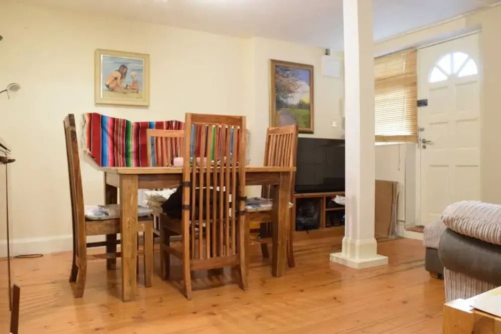 Apartment Near Holloway