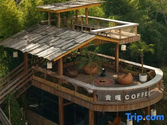 Mulin Forest Zhaoxi Hot Spring Homestay