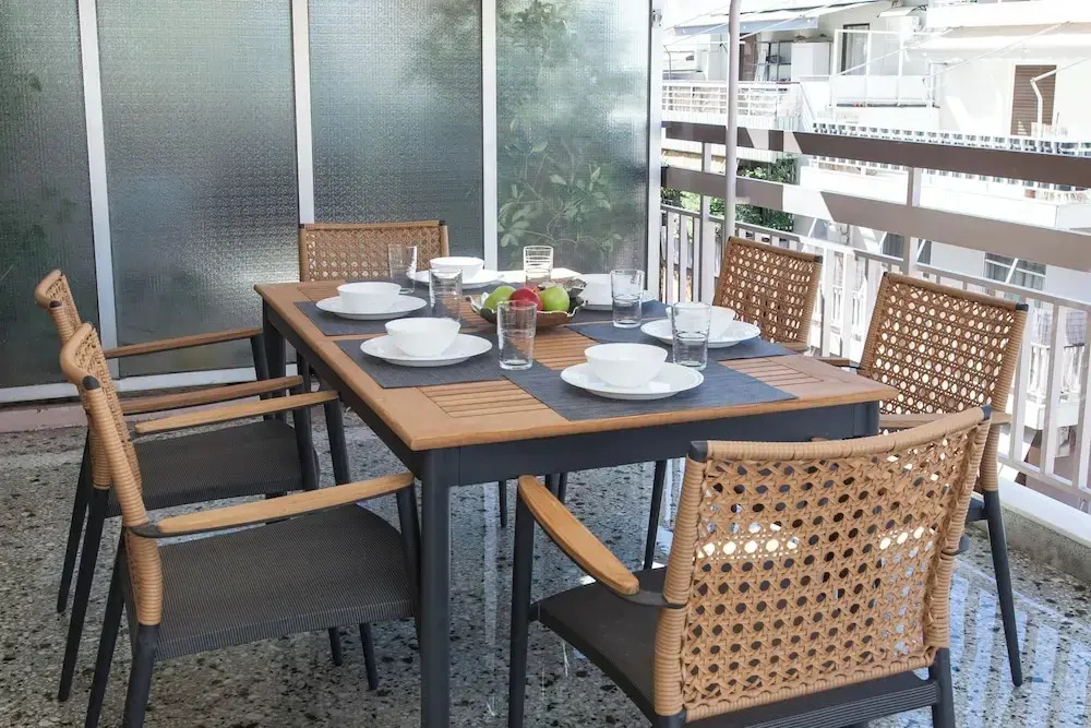 Neos Kosmos Gem w Acropolis View Balcony
