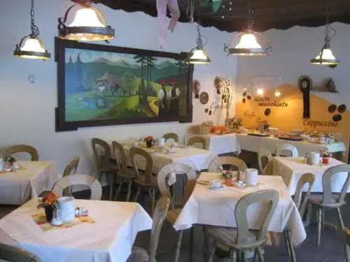 2Garni Central