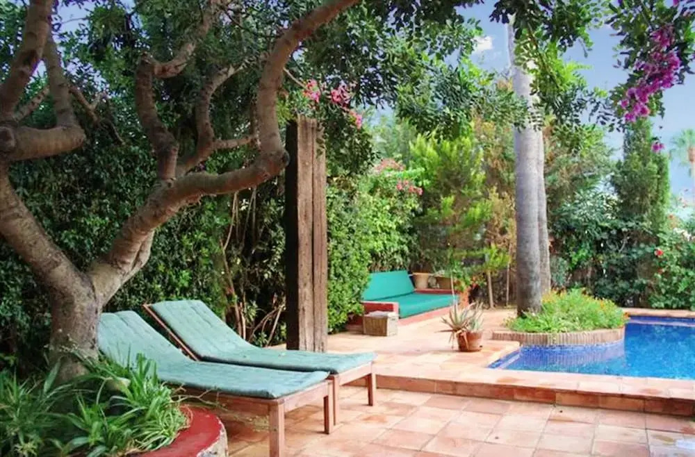 House With 4 Bedrooms in Dénia, With Wonderful Mountain View, Private