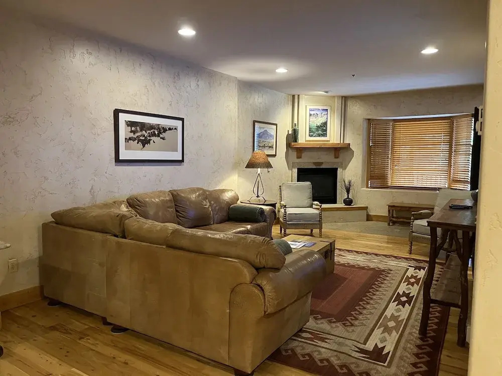 Bear Creek Lodge 107a 1 Bedroom Condo by Alpine Lodging Telluride
