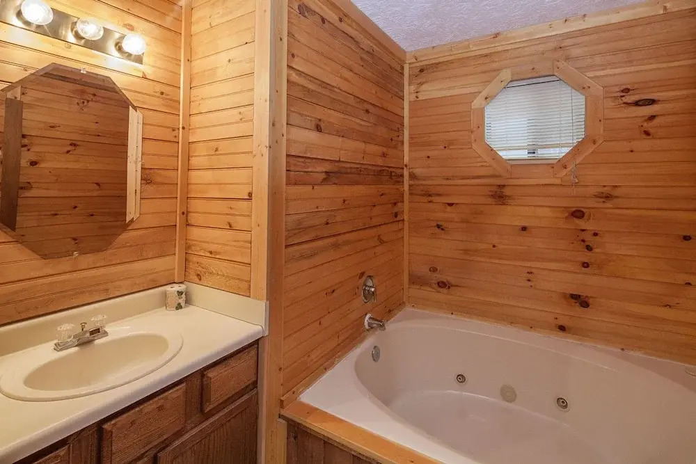Natures View by Heritage Cabin Rentals