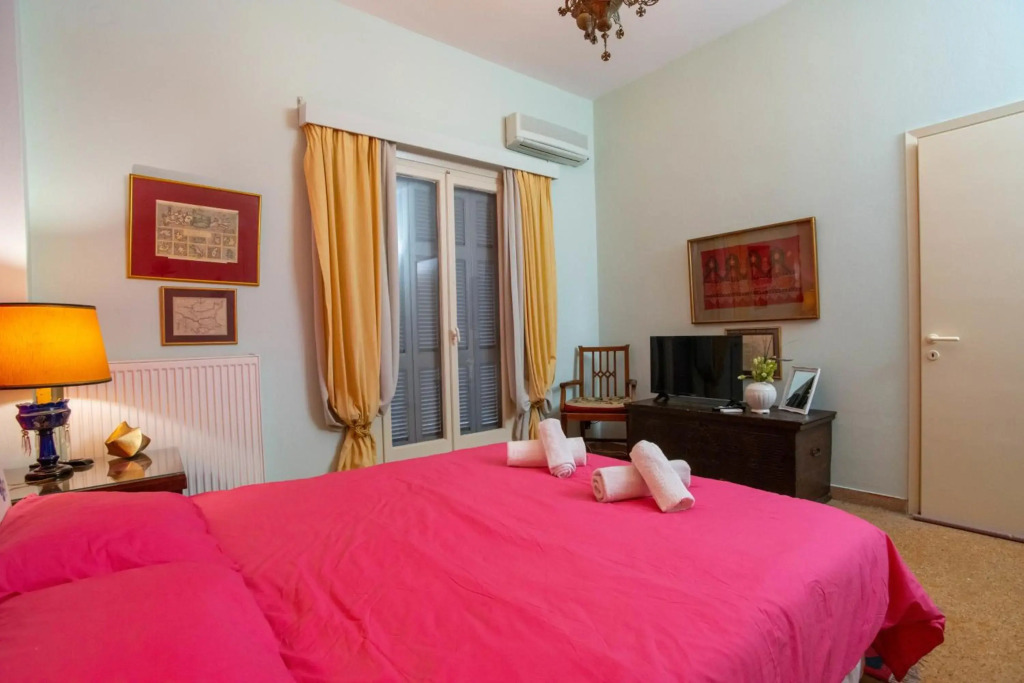 Marina s Bright Getaway - Nafplio Center House