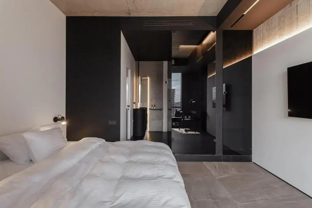 Sea and Sky Apartment