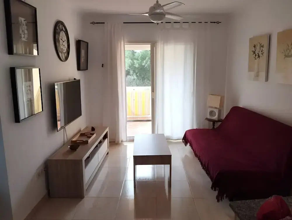 Sue os in Denia With 2 Bedrooms and 1 Bathrooms