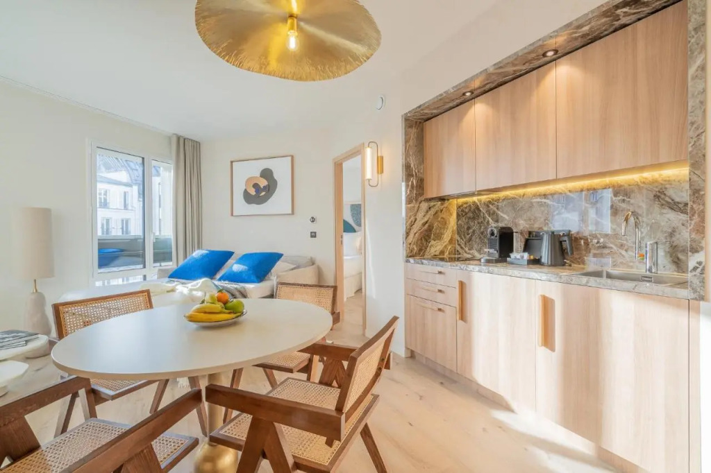 Yuna Porte-Maillot - ApartHotel
