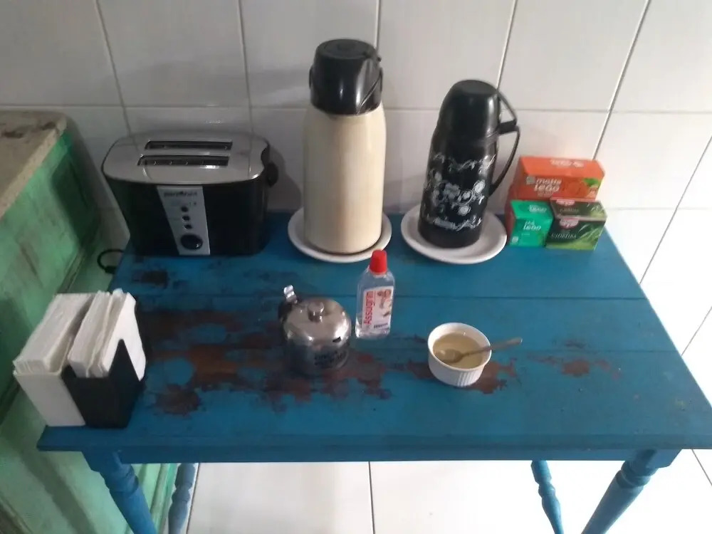 Onça da Praia Hostel