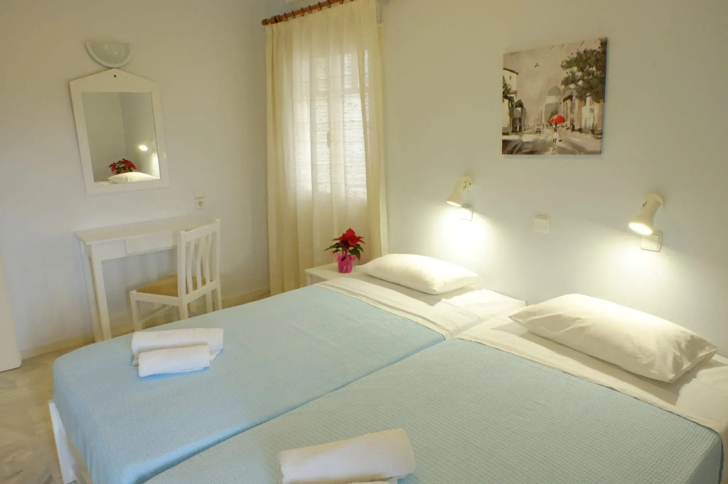 Dialinas Apartments
