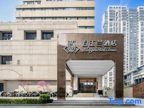 Magnotel Hotel