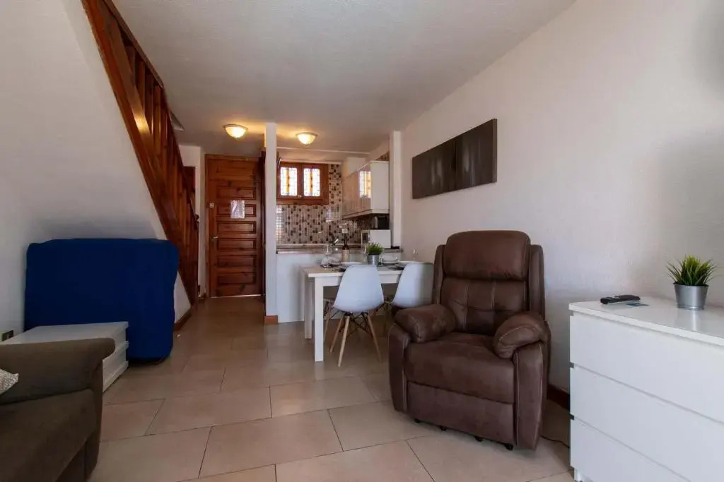 Parque Santiago III 90 - One Bed with sea and pool views
