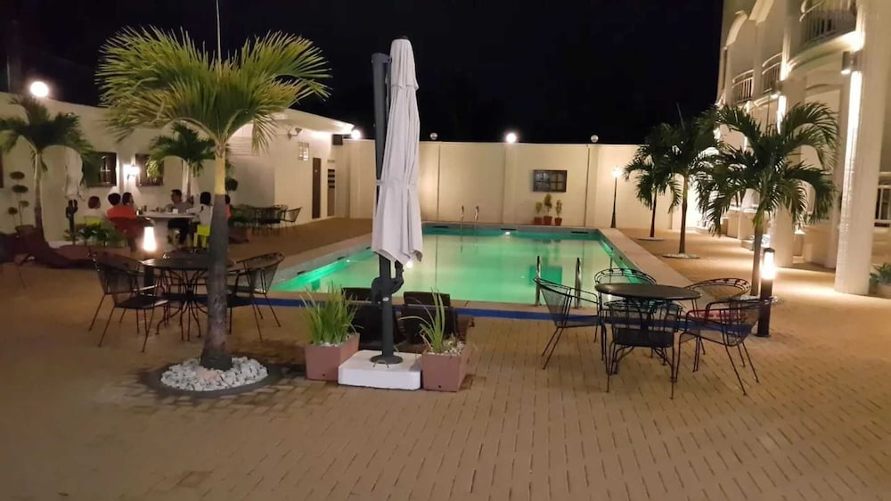 shillahotel and resort