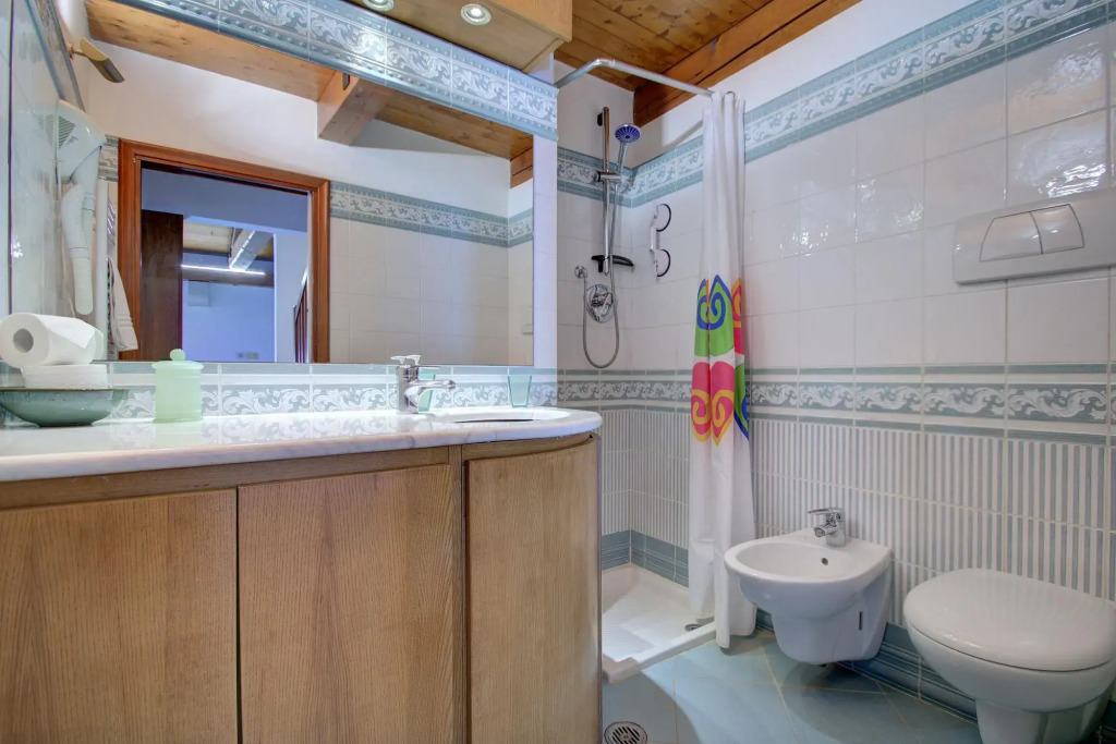 WHERE GRAND CANAL STARTS panoramic view, 5pax,wifi