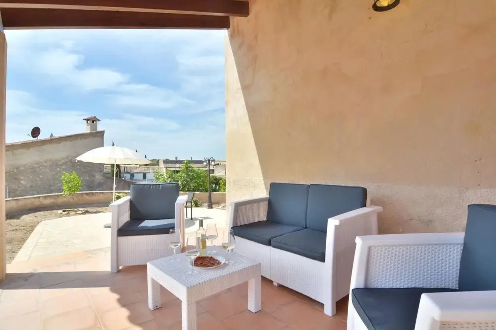 Sineu Mallorcan Renovated Holiday House