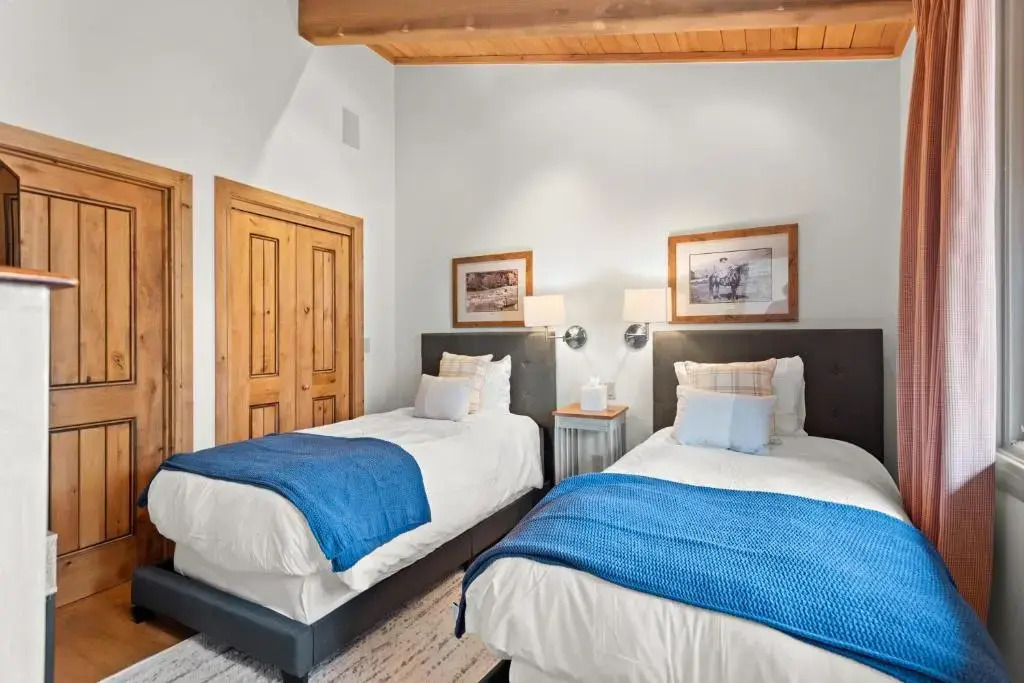 Deluxe 2 Bedroom - Aspen Alps #116