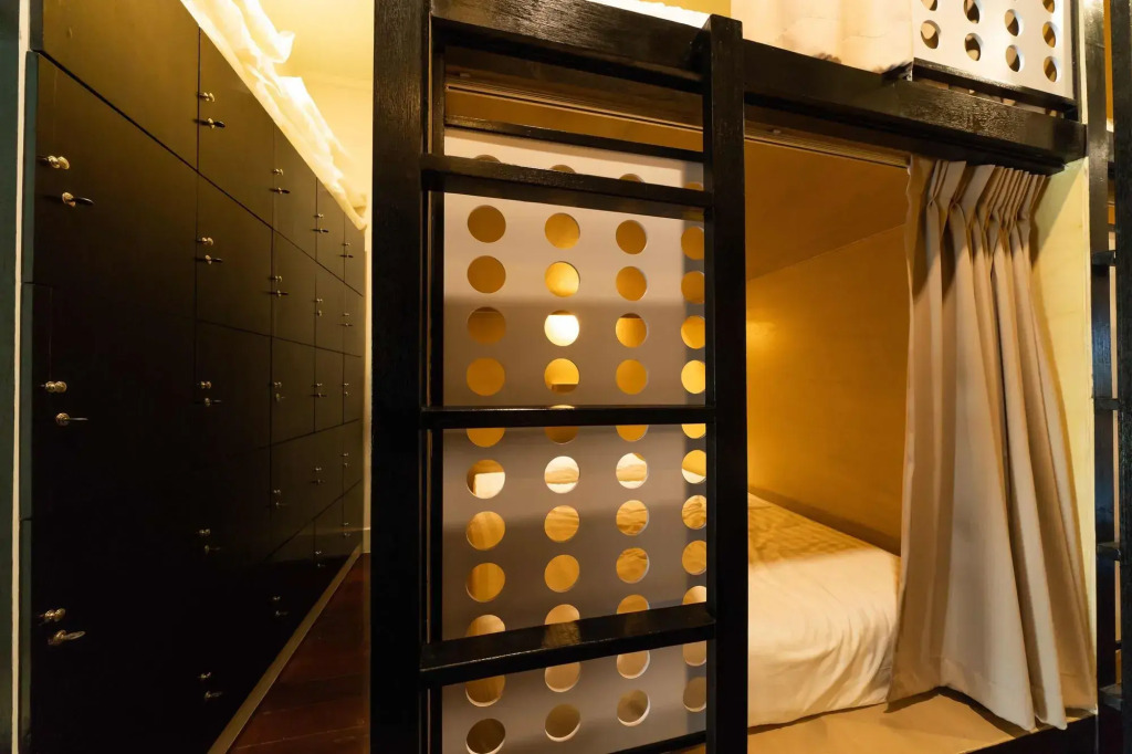 H2B Hostel