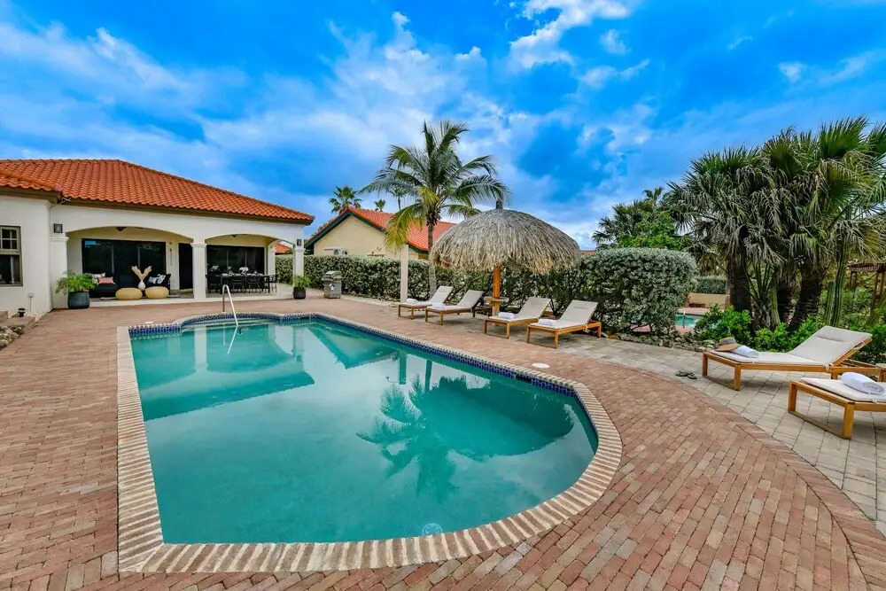 NEW Gorgeous Listing With Hot Tub& Golf Course View! in Tierra del Sol!