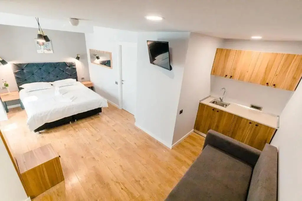. Labirint Residence