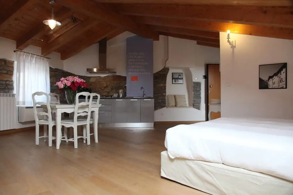 Trauner Rooms Collection