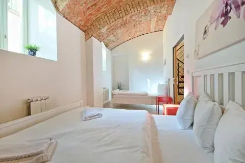 Nabo Apartments
