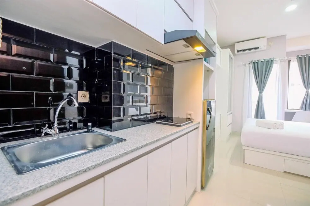 Best Deal And Comfortable Studio At Transpark Cibubur Apartment Near Mall