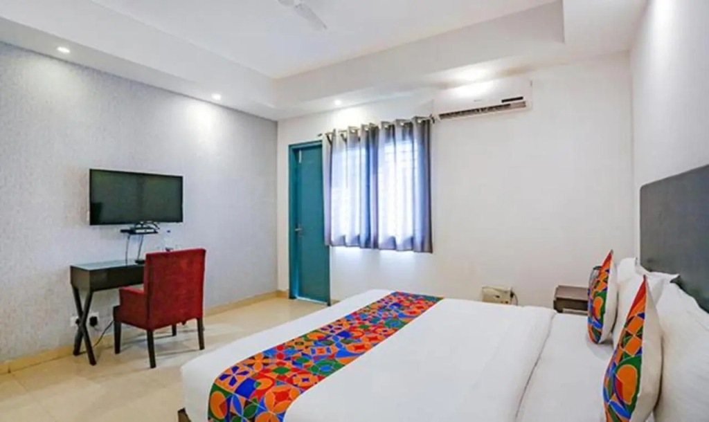Fabhotel Golf Luxury