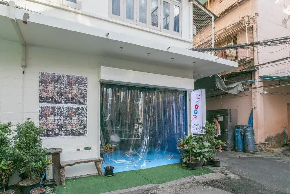 Moong Samyan Hostel and Gallery