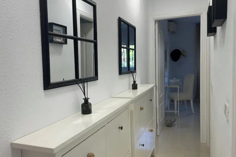 Townhouse - Sleeps 4 - Pool - Playground