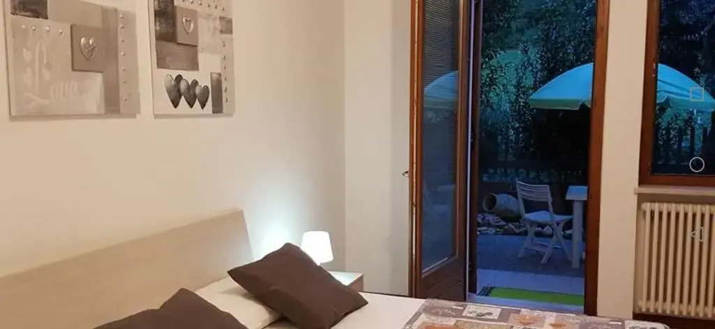 Cadelvolto carrista7Home