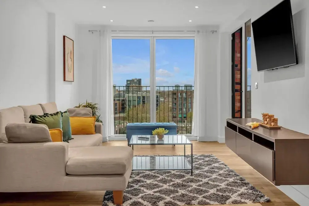 Two Bedroom Apartment in Hackney Wick