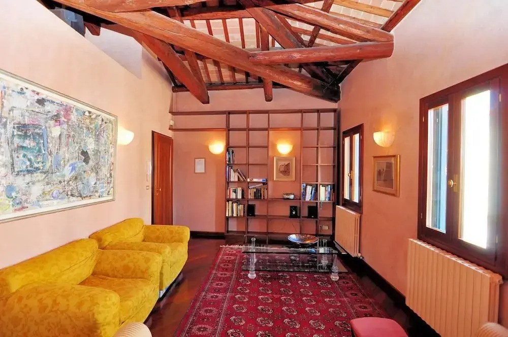 Casa Dei Pittori Venice Apartments