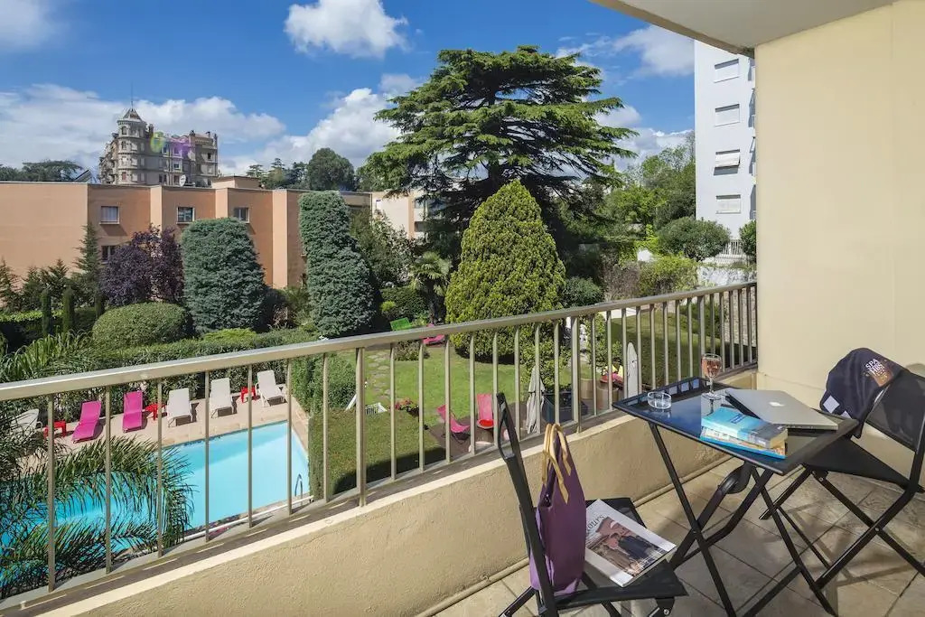 Hotel Beausejour
